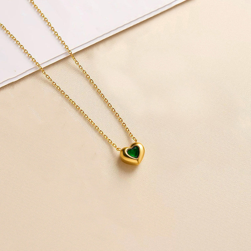 Heart Glow Pendant Necklace — Emerald Green 💚✨