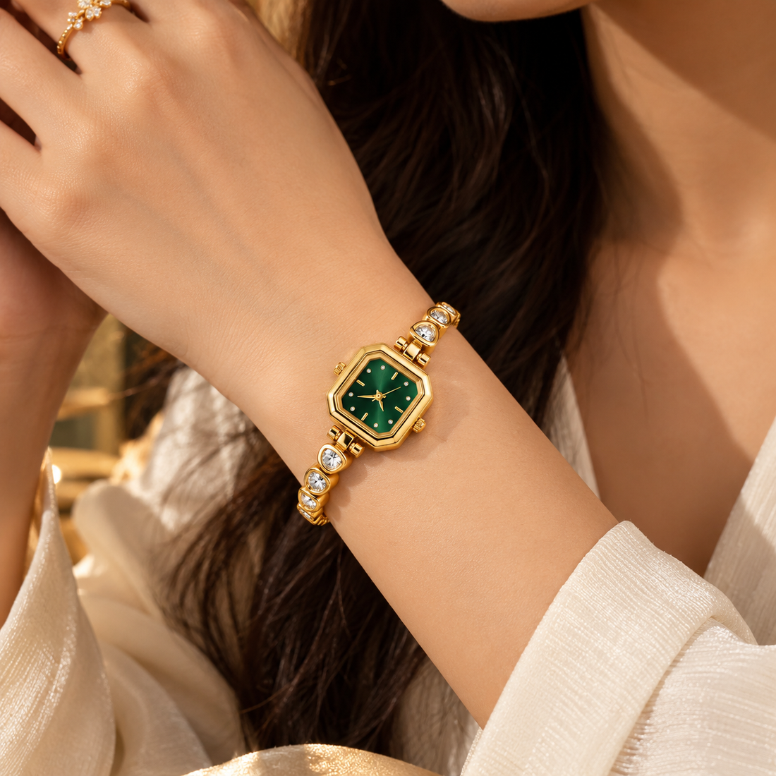 TARADE — EMERALD GLAMOUR GOLD WATCH
